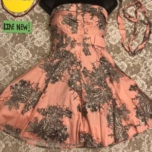 Floral strapless mini dress
